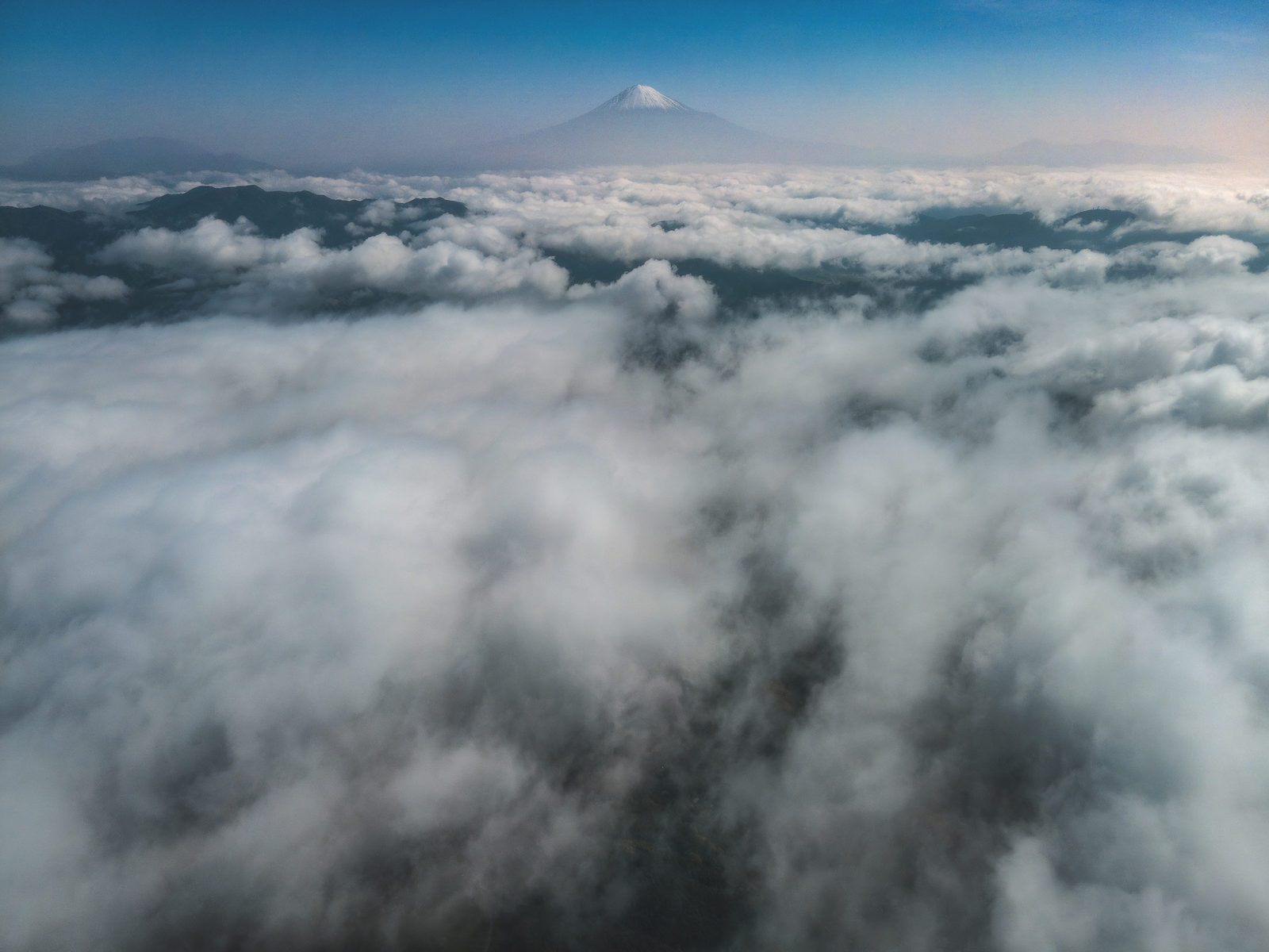 吉原 空から見る雲海と富士（吉原（静岡市清水区）・静岡県）